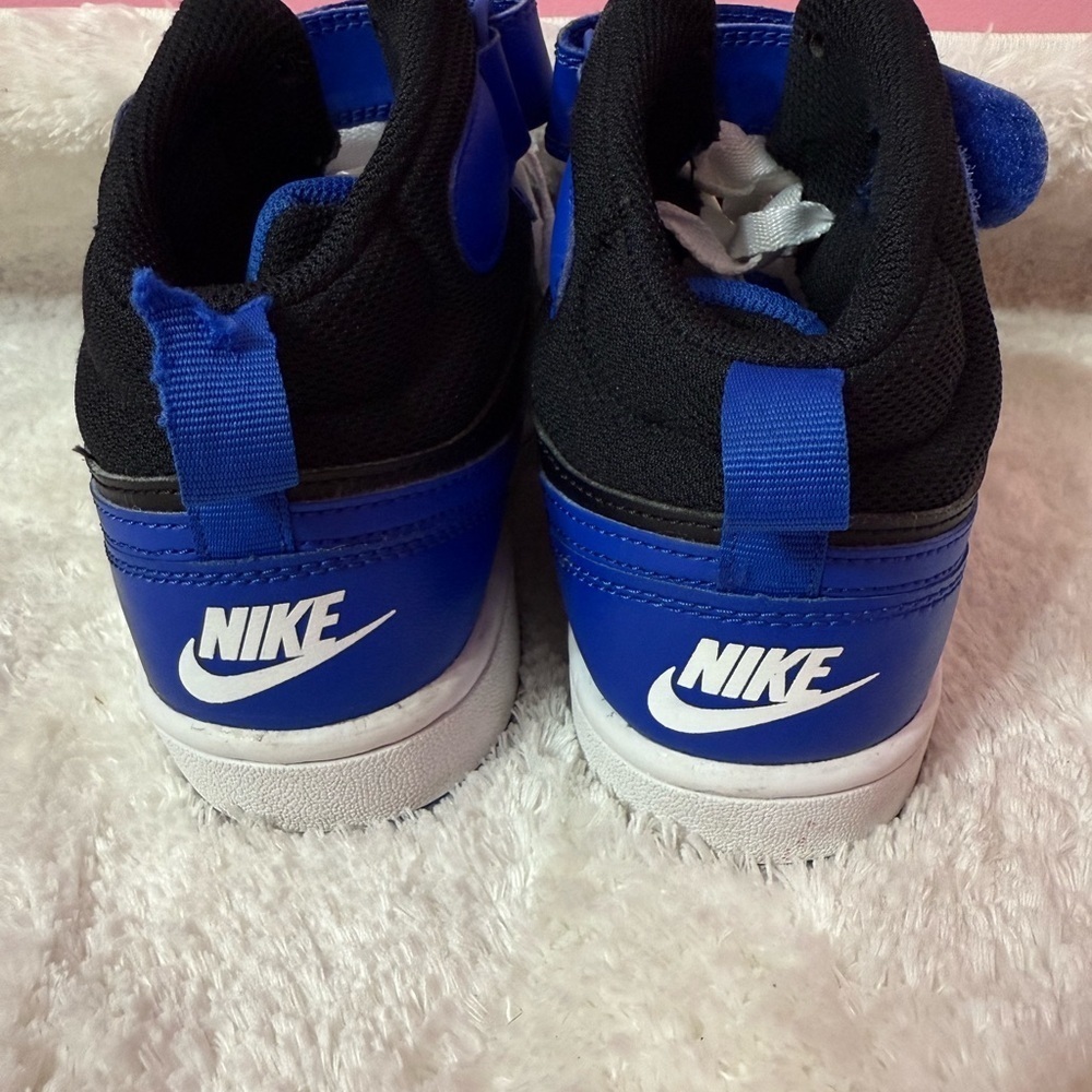 Nike Kids Size 3.5Y DM8872-001 Blue Black White Sneakers - Picture 4 of 7